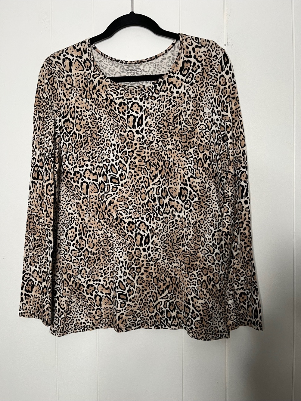 Chico's the ultimate tee Leopard Print Long Sleeve Women's Top - Size 1 (M)
